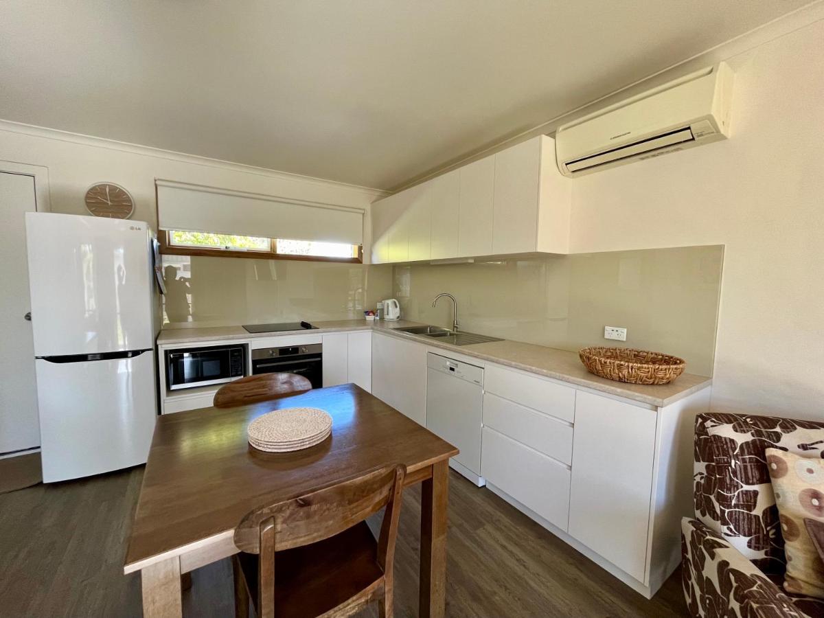 Gowings Of Mallacoota Exterior photo